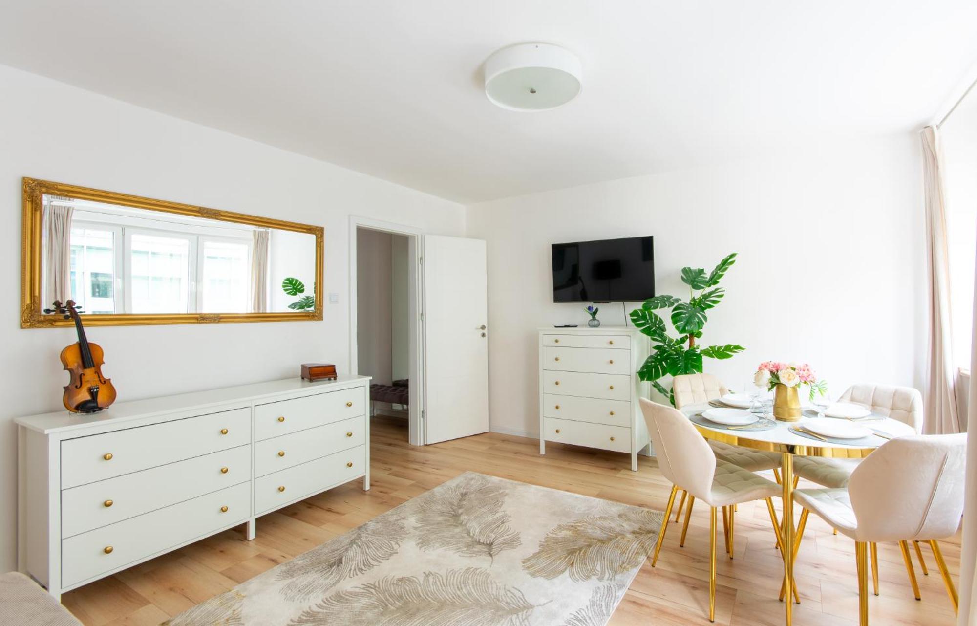 Feelharmony Jasna Apartment - Metro Swietokrzyska Warsaw Luaran gambar